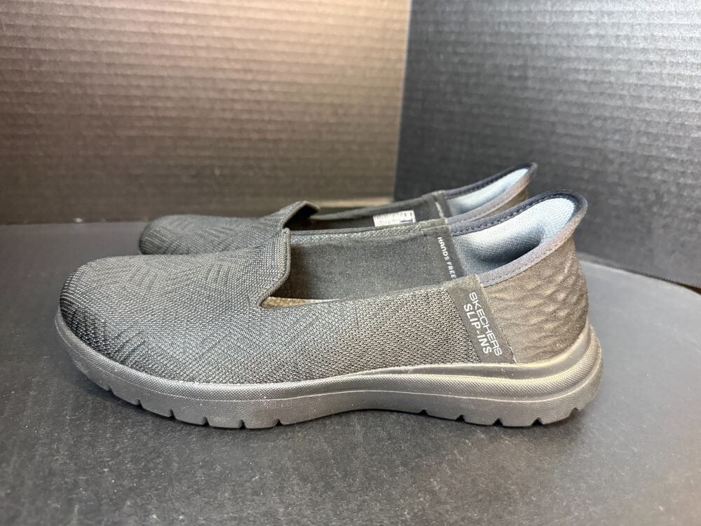 SKECHERS On-The-Go Flex Hands Free Slip-Ins Women Sz 6.5 Black on Black Sneakers